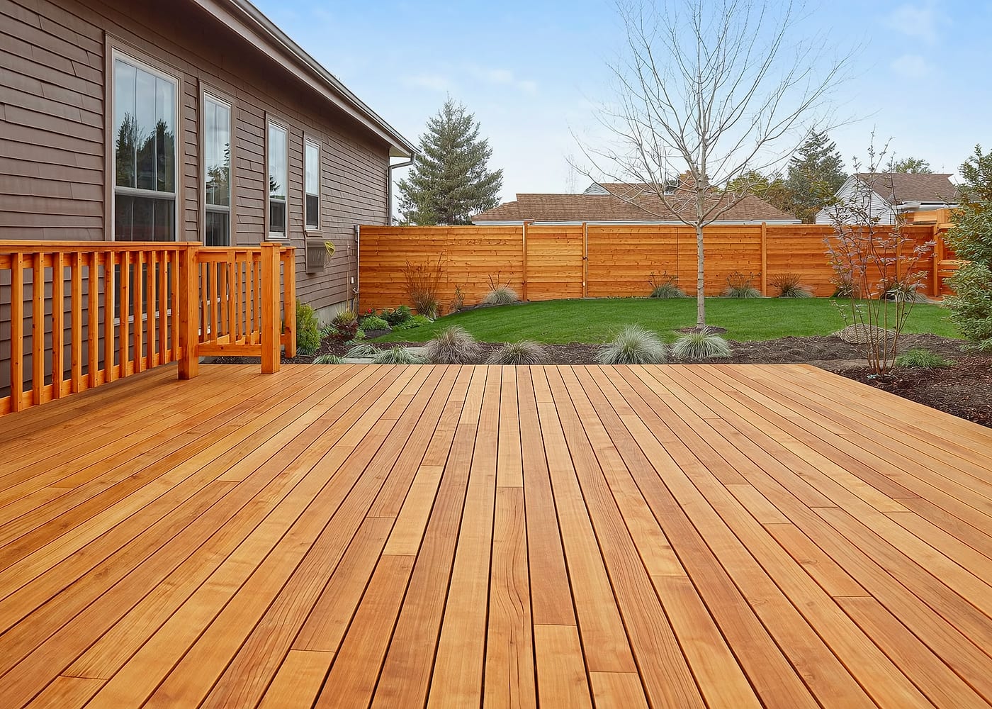 Deck & Fence Staining